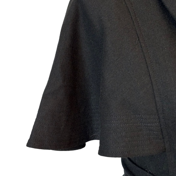 Gracia Black Short Sleeve Jacket - Picture 7 of 9
